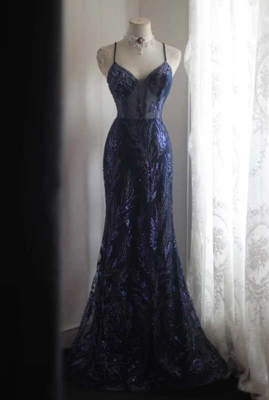 Navy blue sequined halter-neck fitted bodycon long ball gown R6782