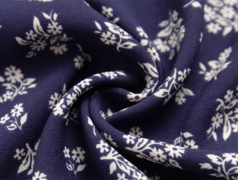 2025 Summer New French Deep V-neck Halter Waist A-line Sleeveless Short Dress R0910