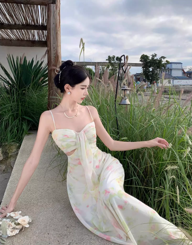 Beautiful skirt for taking photos at the beach, French style floral suspender dress, holiday beach skirt R1598