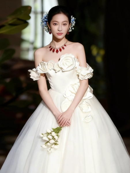 Hazy White Off-the-shoulder A-Line Tulle 3D Floral Corset Maxi Wedding Dress RS2211
