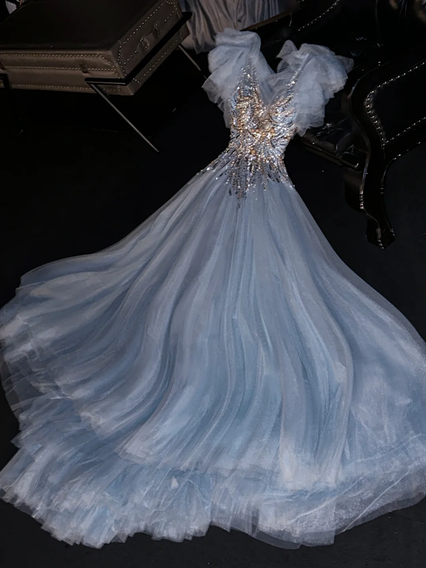 Light blue V-neck fitted long ball gown/bridal dress R8810