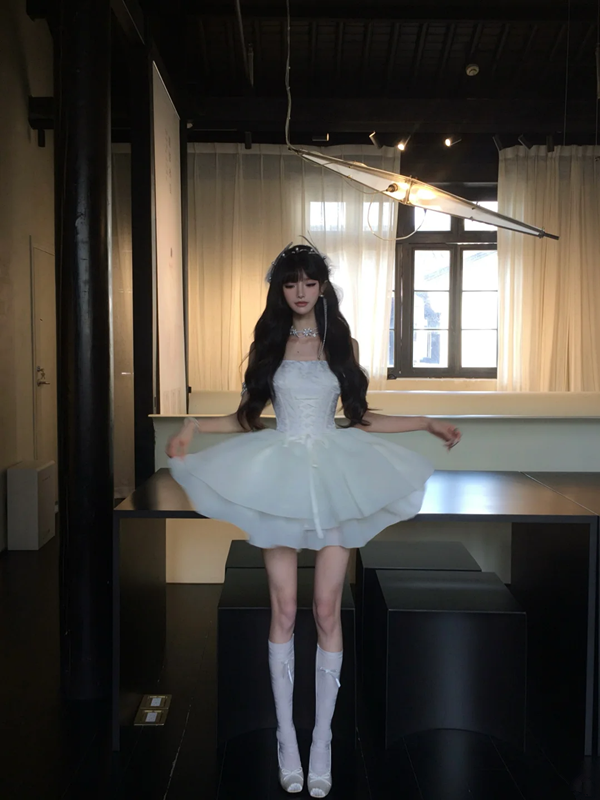 White tube top waist slim fit puffy princess skirt homecoming dress R5091