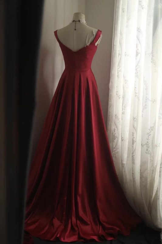 Red halter-neck fitted long ball gown, elegant and sophisticated R6704