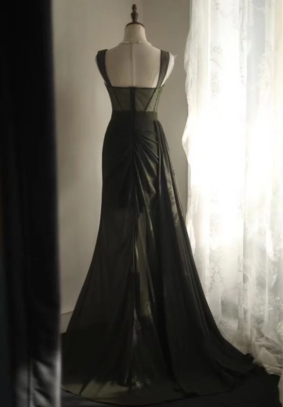 Black halter-neck fitted long ball gown R6783