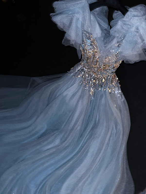 Light blue V-neck fitted long ball gown/bridal dress R8810