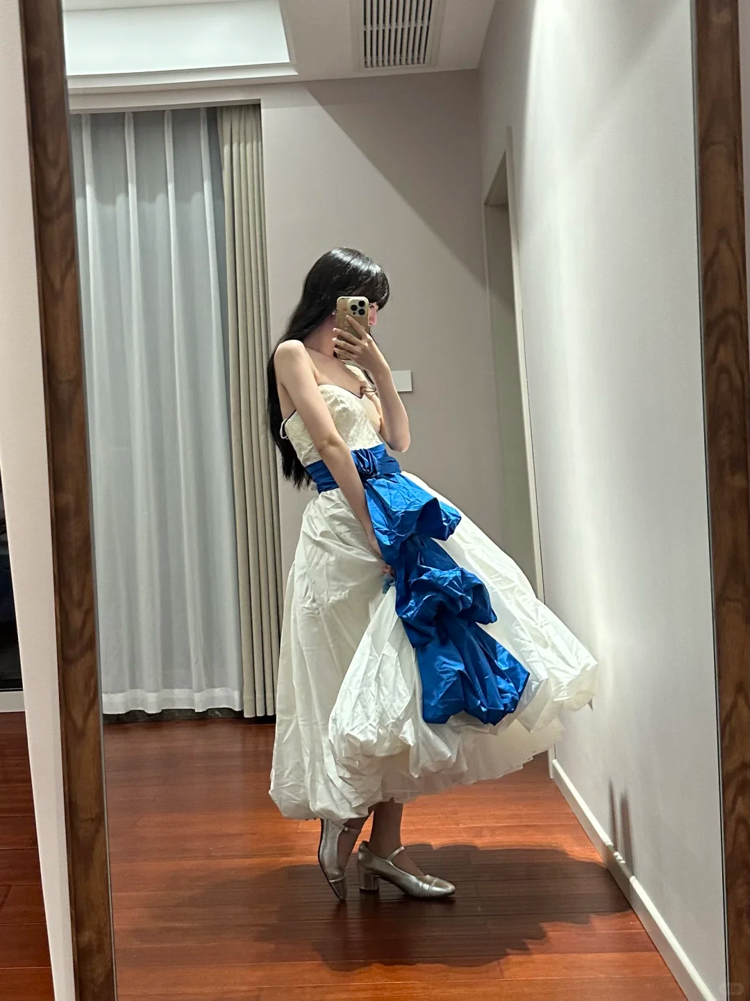 White strapless, fitted waist, tulip skirt, long ball gown, bridal dress R8840