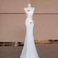 White vintage fitted long ball gown/bridal dress R8384