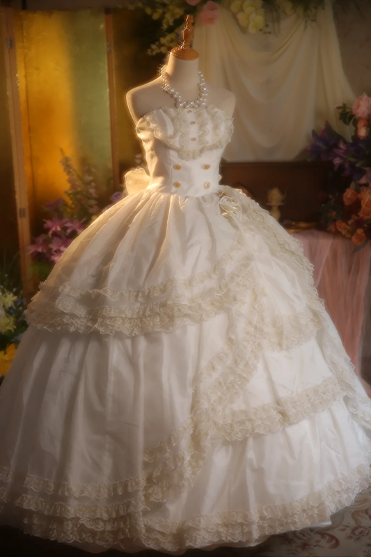 White strapless fitted waist lace-trimmed ball gown/bridal dress R7276