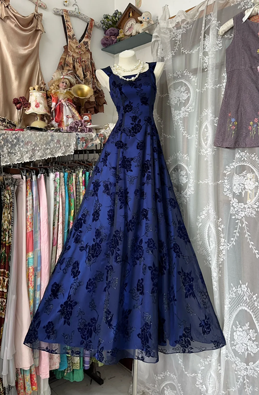 Blue halter print slim waist A-line elegant long ball gown R6144