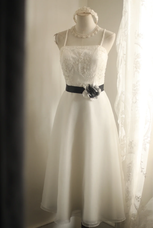 Ivory white halter-neck fitted waist slim beaded midi ball gown R6823