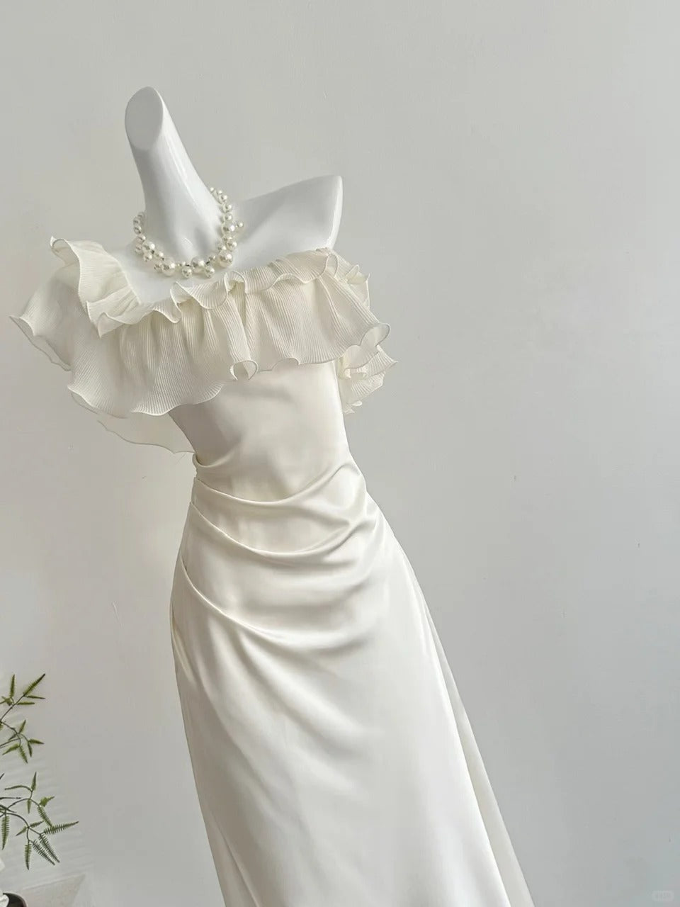 Elegant Off-Shoulder Satin Dress with Lace-Up Back R9126