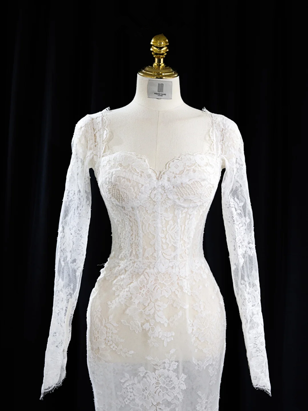 White square neckline, fitted waist, bodycon, sexy long ball gown/bridal dress R8942