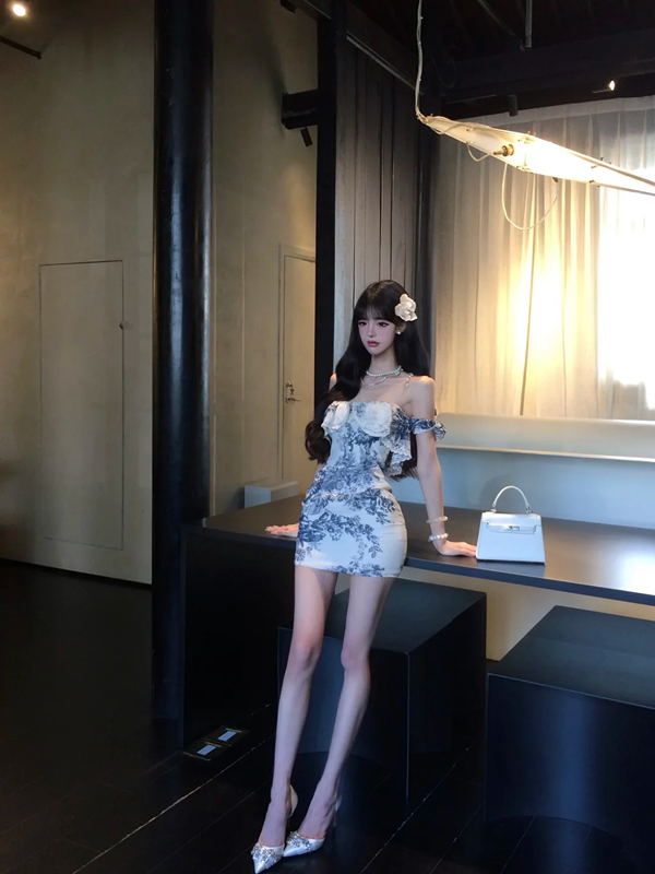 Navy blue printed one-shoulder waist slim hip skirt homecoming dress R5075