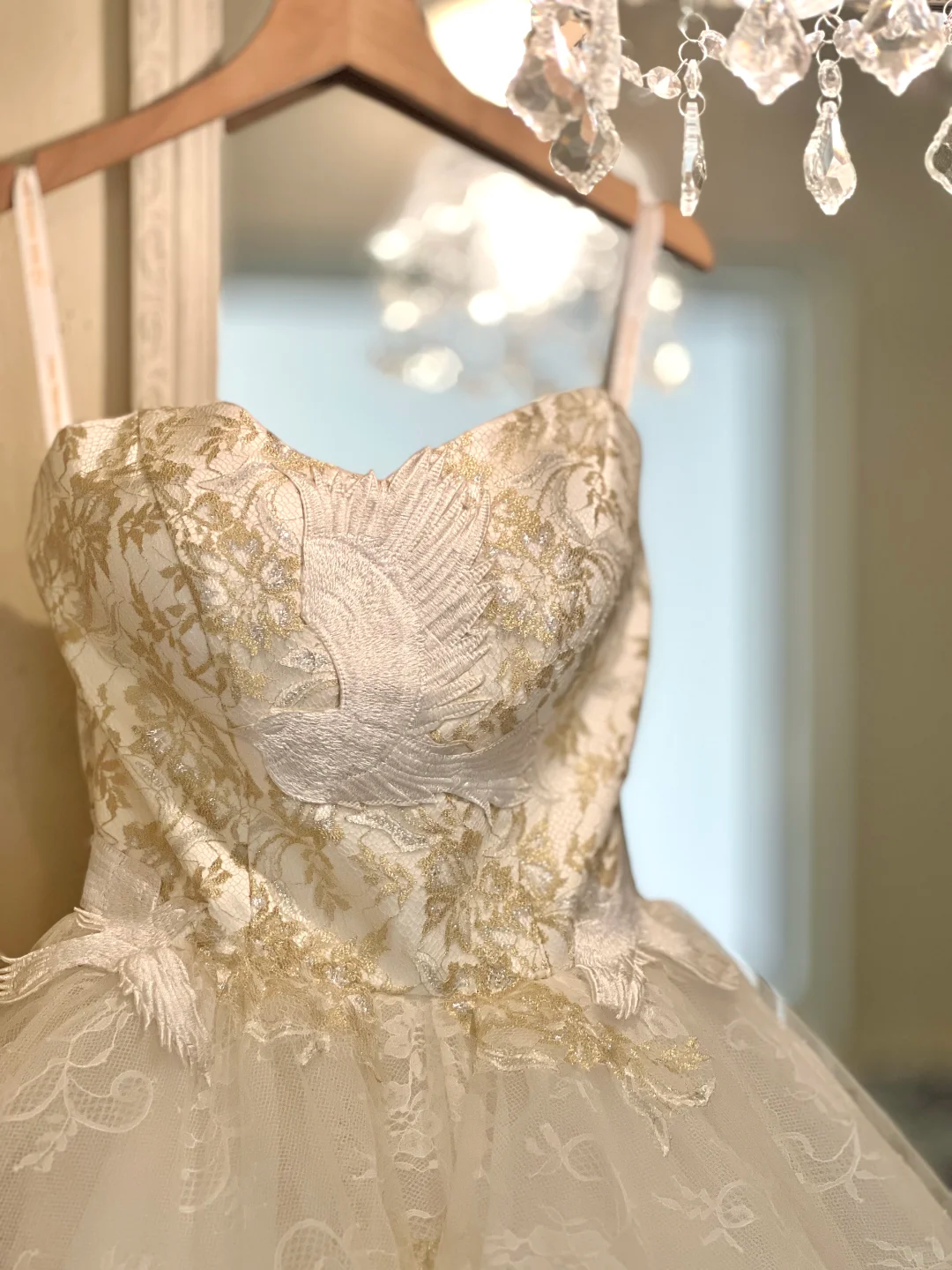 White suspenders, slim waist, embroidery, exquisite swing skirt, mid-length skirt, homecoming dress R4344