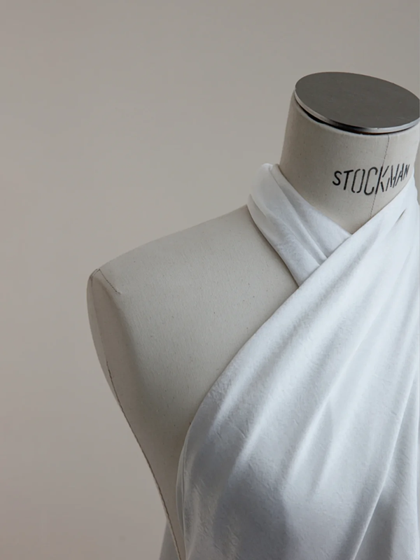 White halter neck slim waist hip-hugging elegant fishtail skirt, prom dress R5646