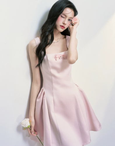 Pink French Hepburn Style Mini Dress Women With Square Neck And Bow Detail R9413