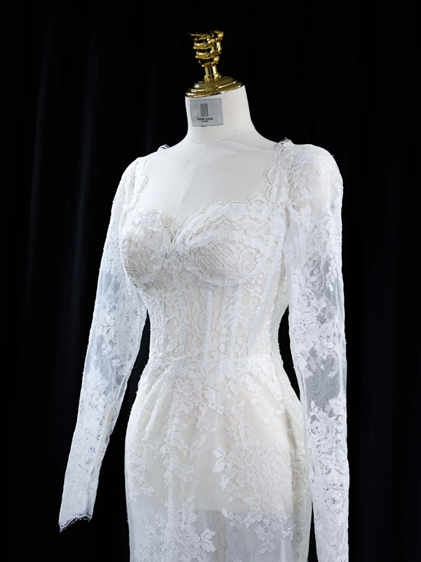 White square neckline, fitted waist, bodycon, sexy long ball gown/bridal dress R8942