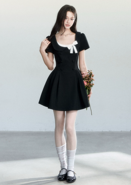 Black Hepburn Style Mini Dress Women With Square Neck And White Bow Detail R9408