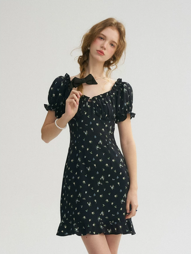 Black Floral Print Mini Dress Women With Puff Sleeves And Lace-Up Back R9477