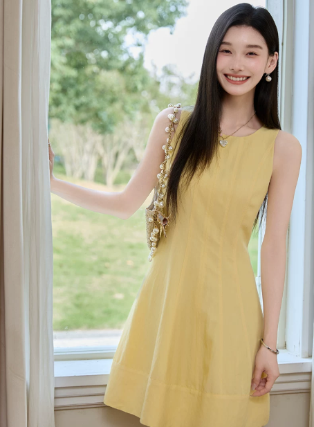 Soft Pastel Yellow Solid Sleeveless Tank Dress Elegant High Waist Flare Short Dress R9343