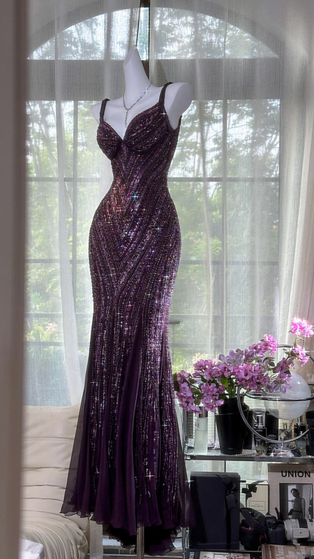 Purple sequined halter-neck fitted sexy ball gown R6526