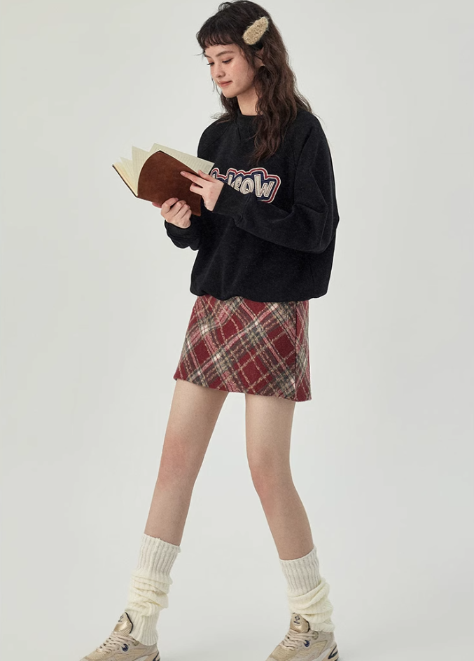 Red plaid a-line skirt 2025 new style hip skirt small slim short skirt R2369