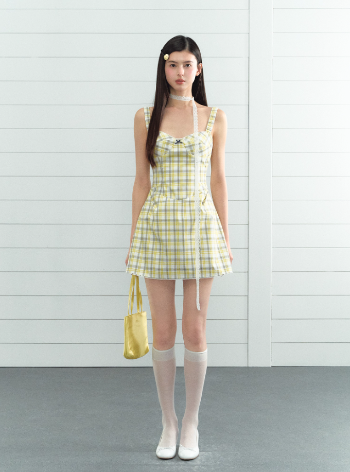 Plaid sweet girl style vest dress female summer A-line French slim suspender skirt R3336