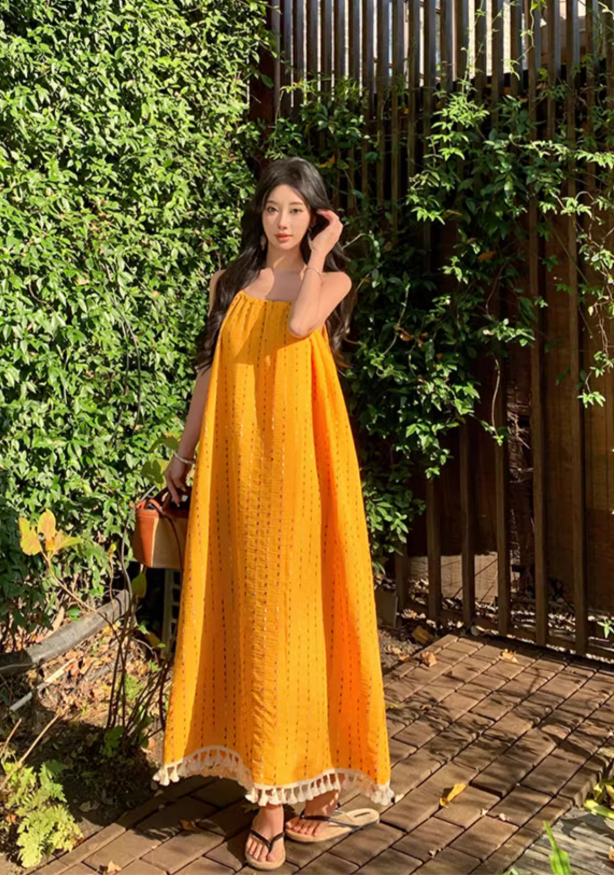 Relaxed yellow tassel sling white dress holiday temperament long dress beautiful beach dress R1621