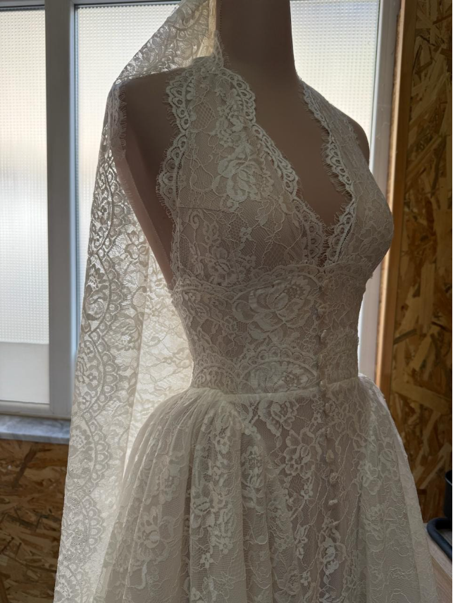 A Line V Neck Lace Wedding Dress Princess Bridal Gown        S6975