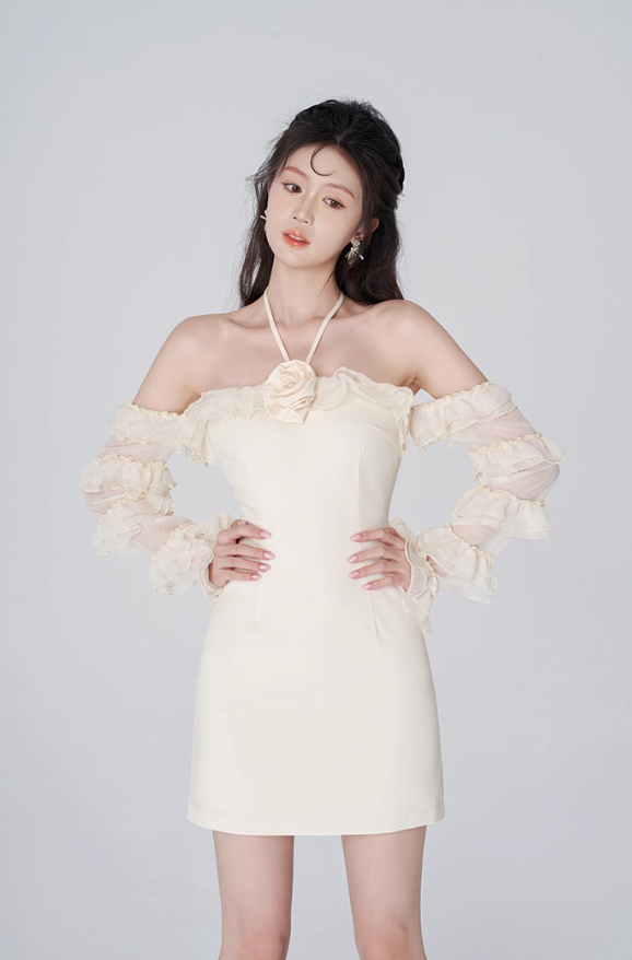 Tea break French dress women's summer white halter neck short skirt new style chic niche skirt R4463