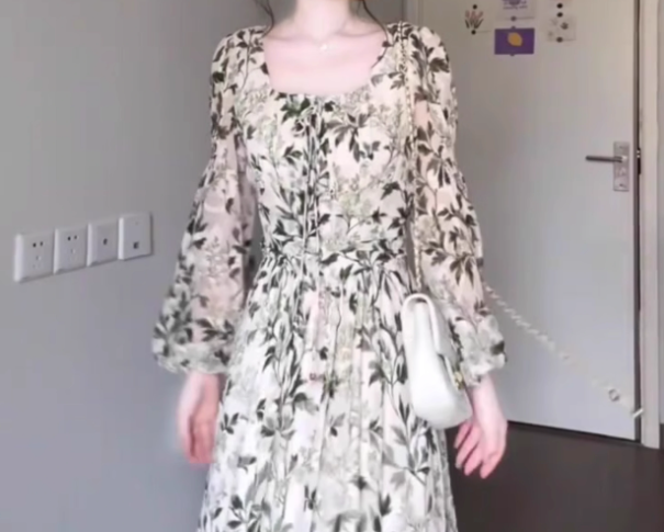 Green floral long-sleeved dress gentle temperament waist A-line long skirt R0707