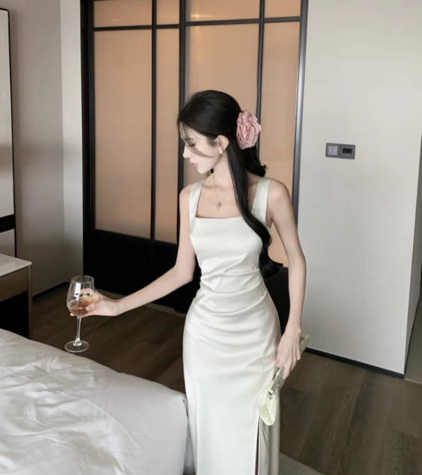 French satin suspender dress square neck pleated slit high-end niche long skirt R1538