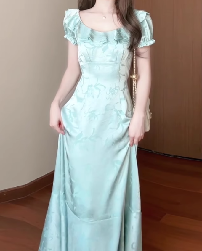 Large size French U-neck tea break ruffle dress retro exquisite slim fit blue dress R1881