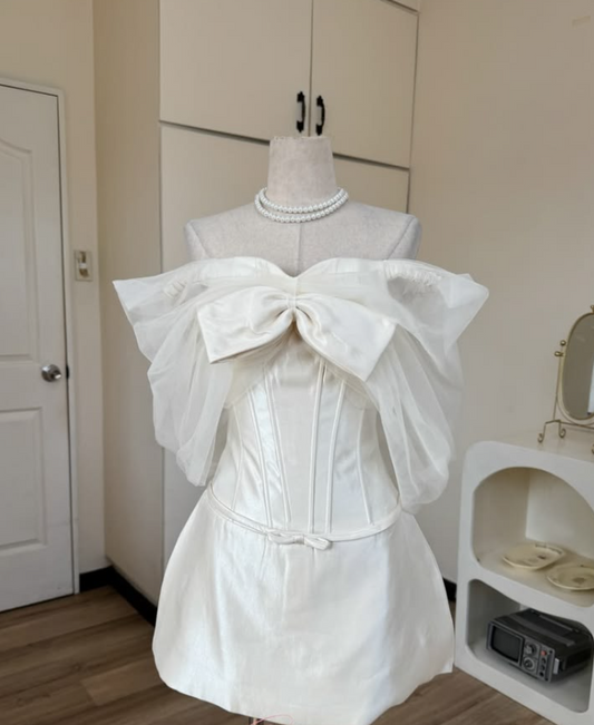 Silky Satin Bow Decor Corset Homecoming Dress , Elegant Women's Short Prom Dress RS2209