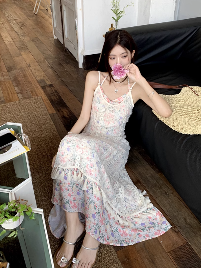 Fairy layered halter neck floral long skirt hollow lace waist temperament suspender dress R1726