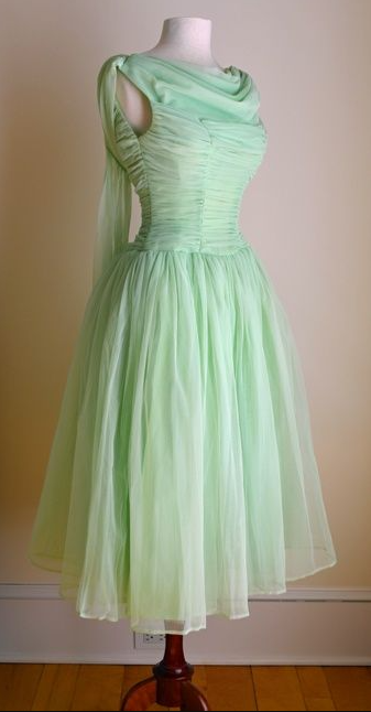 Tulle Flowy Women's Homecoming Dress Fresh Green Corset Short Prom Dress RS2238