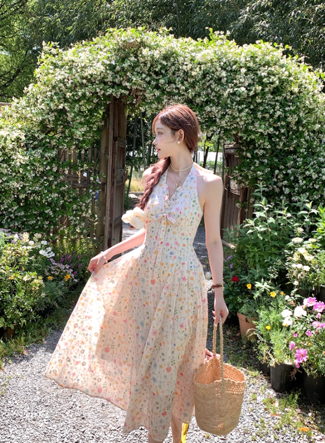 V-neck floral halter neck sleeveless suspender dress summer French pastoral style holiday dress R4664