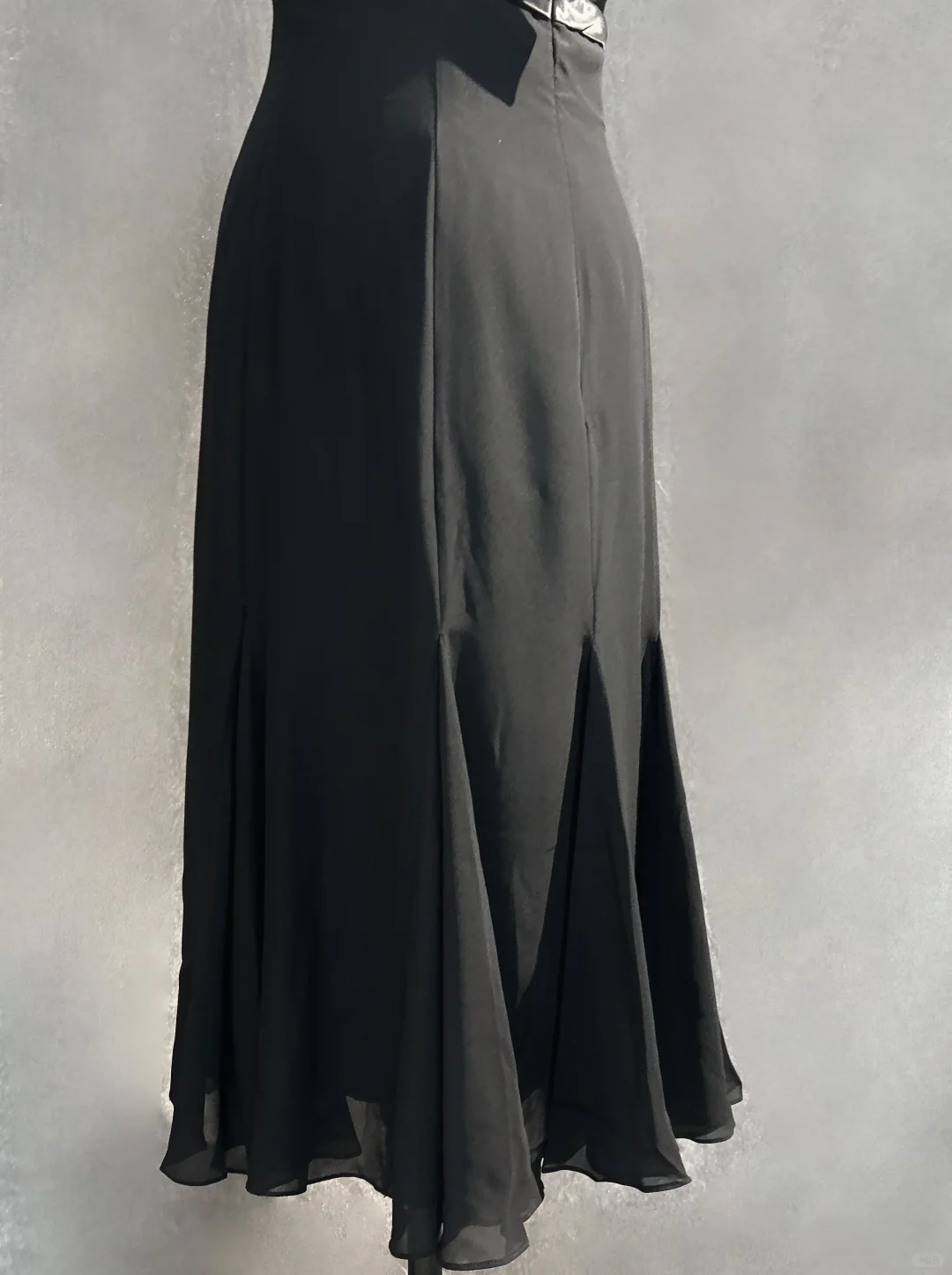 Black halter neck slim waist mid-length skirt homecoming dress R4932