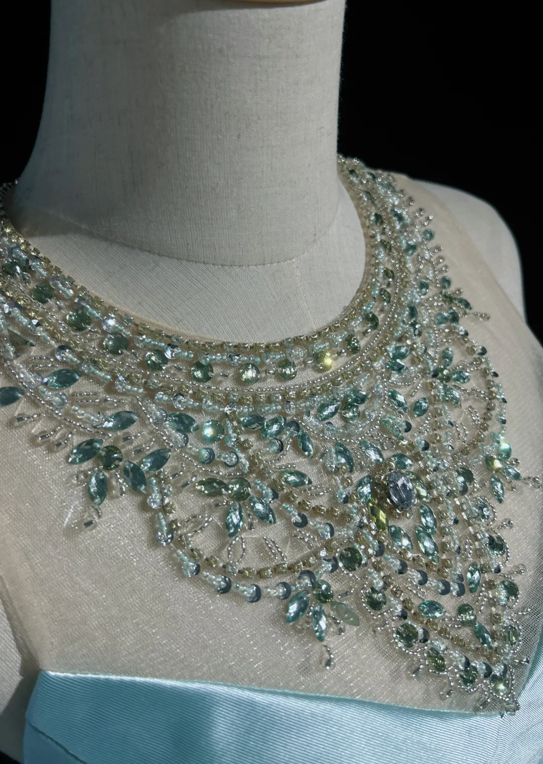 Lake blue round neck sheer diamond neckline waist slim fit princess short dress homecoming dress R4892