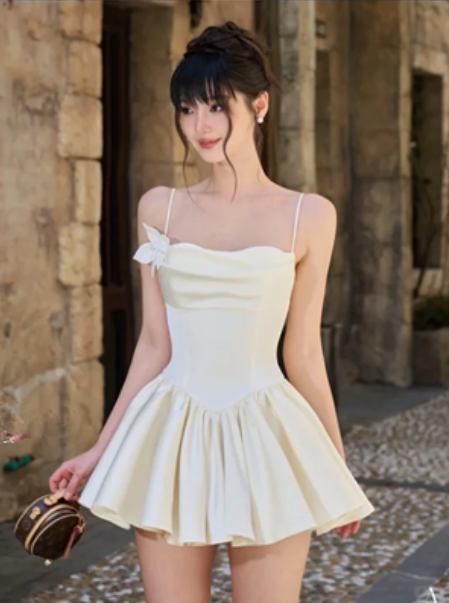 White suspenders, slim waist, A-line, long skirt, homecoming dress R4403