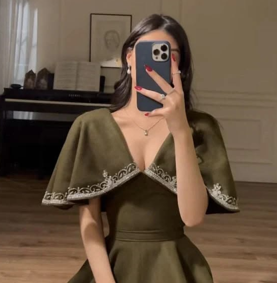 Retro Satin Silky V-neck Prom Gown Bud Green Women's Corset Maxi Cocktail Dress Casual Dress RS2932