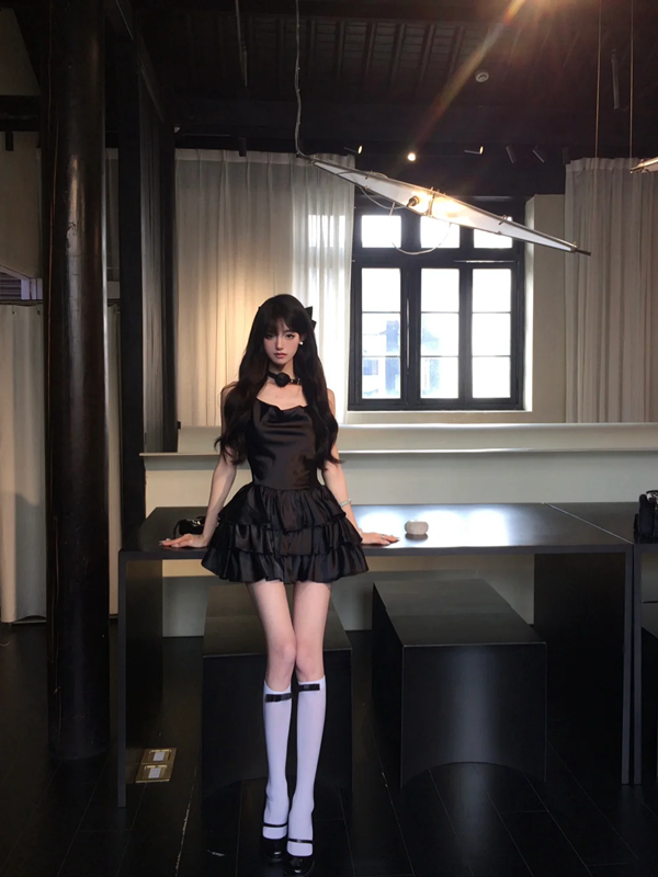 Black suspender satin waist slim cake skirt short skirt homecoming dress R5093