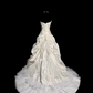 Ivory white strapless fitted waist slim-fitting ball gown with a full skirt R6666