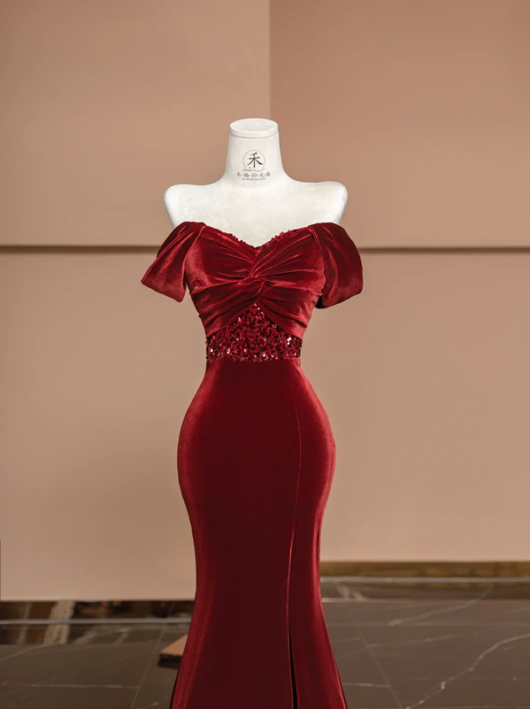 Red off-the-shoulder, fitted waist, bodycon, sexy long ball gown/bridal dress R8386