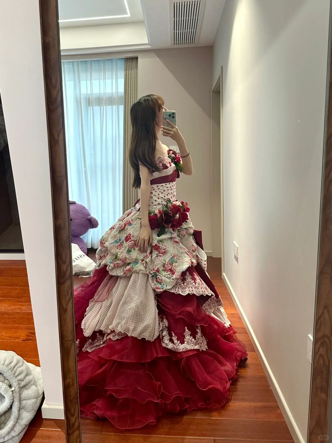 Red strapless, fitted waist, full-skirted ball gown/bridal dress R8842