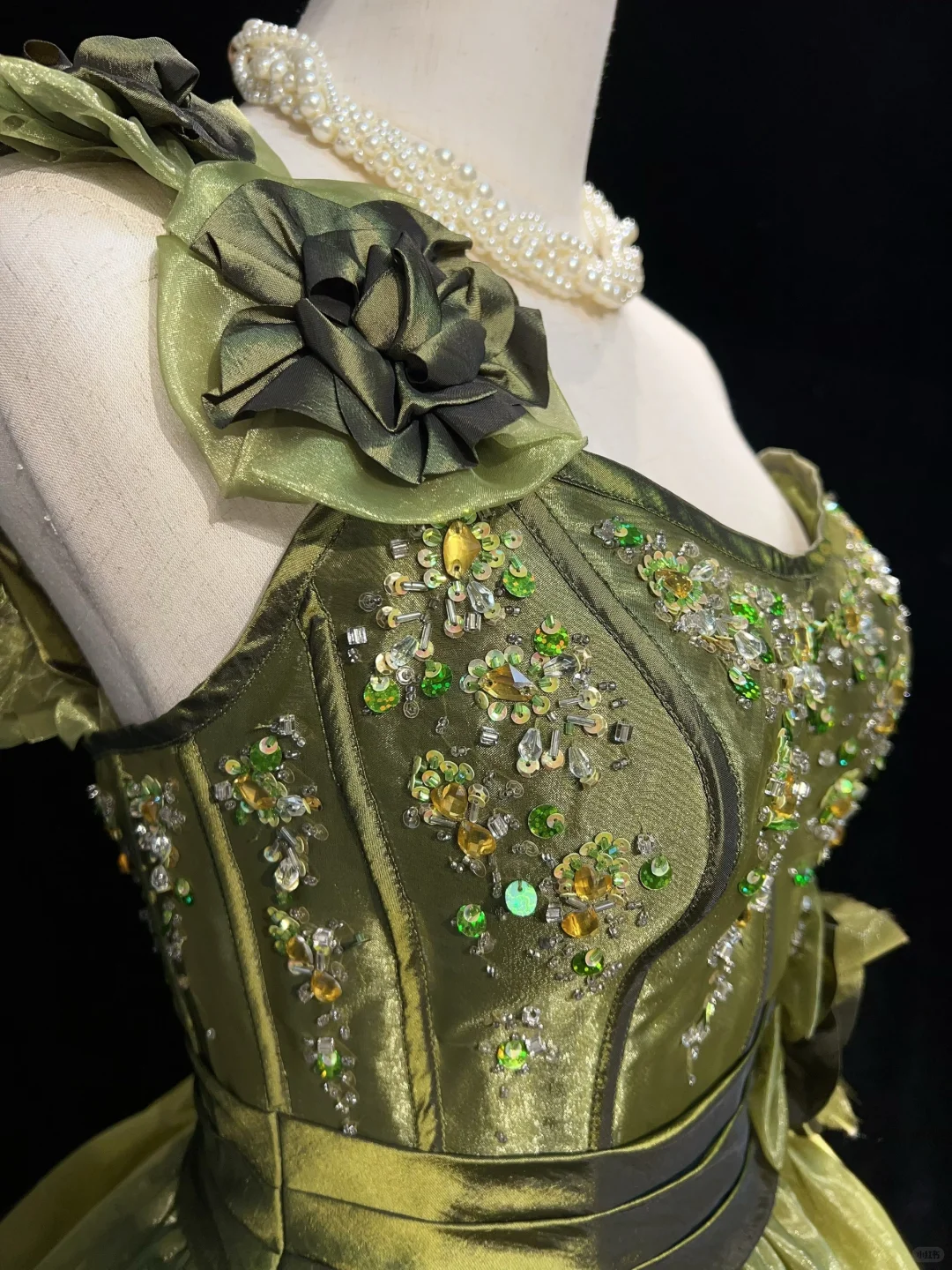 Green one-shoulder strap waist slim fit puffy princess skirt homecoming dress R4974