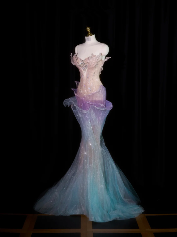 Light pink strapless fitted bodice with a light blue long skirt, a formal ball gown/bridal dress R8902
