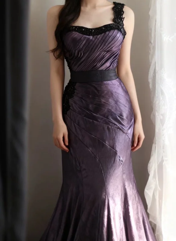 Dark purple one-shoulder halter-neck fitted long ball gown R6706