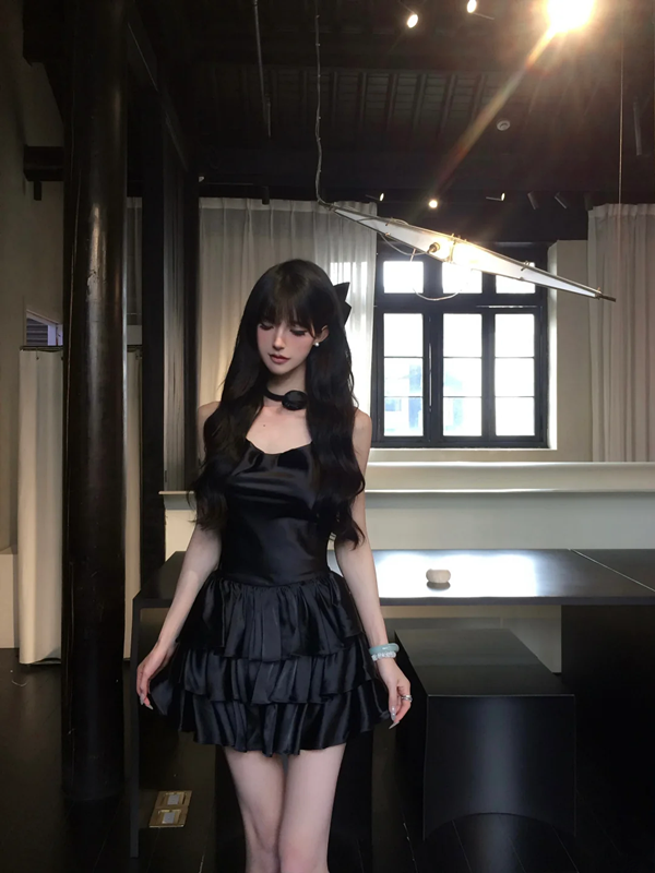 Black suspender satin waist slim cake skirt short skirt homecoming dress R5093