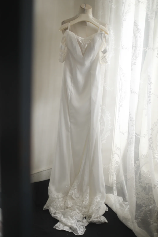 White sleeveless printed fitted waist bodycon sexy long ball gown/bridal dress R6825